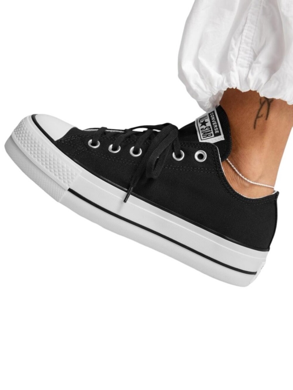 Converse Chuck Taylor All Star Low Top Platform Sneaker Size 5